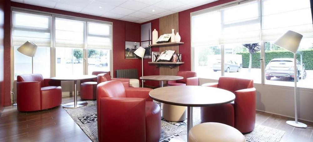 The Originals City Hotel La Verriere-Yvelines Ανέσεις φωτογραφία