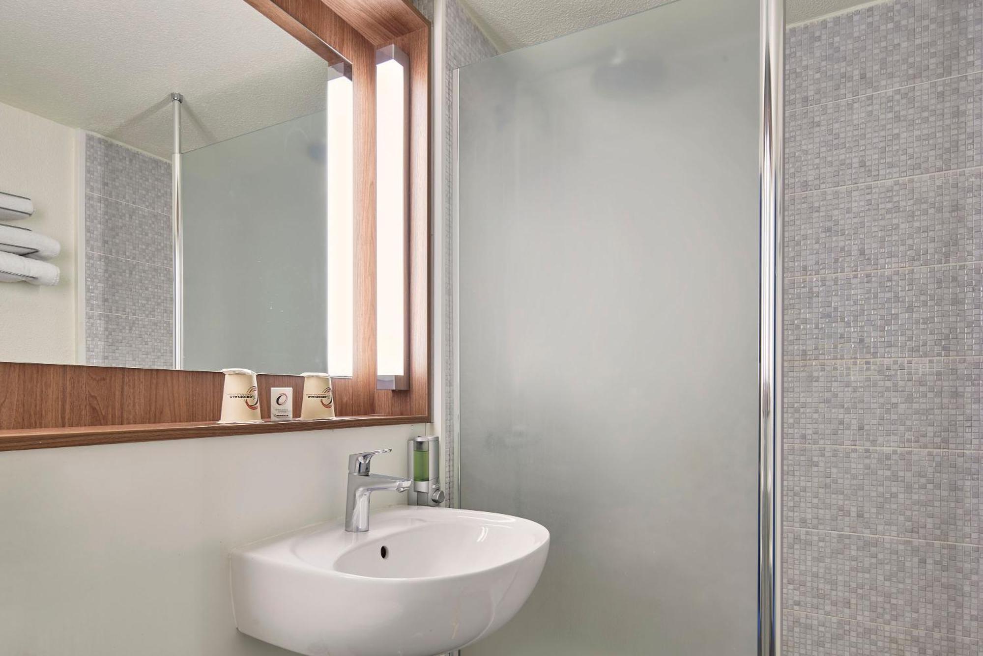 The Originals City Hotel La Verriere-Yvelines Εξωτερικό φωτογραφία