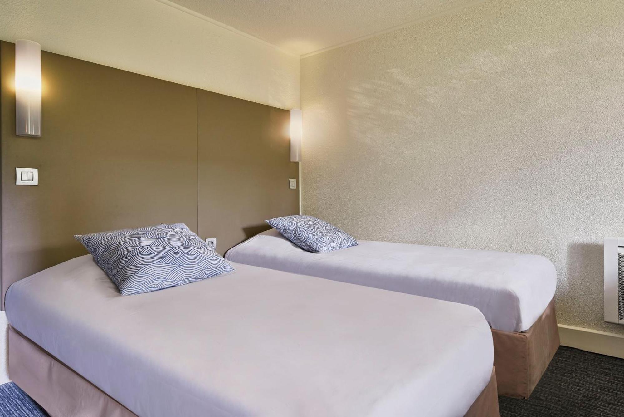 The Originals City Hotel La Verriere-Yvelines Εξωτερικό φωτογραφία