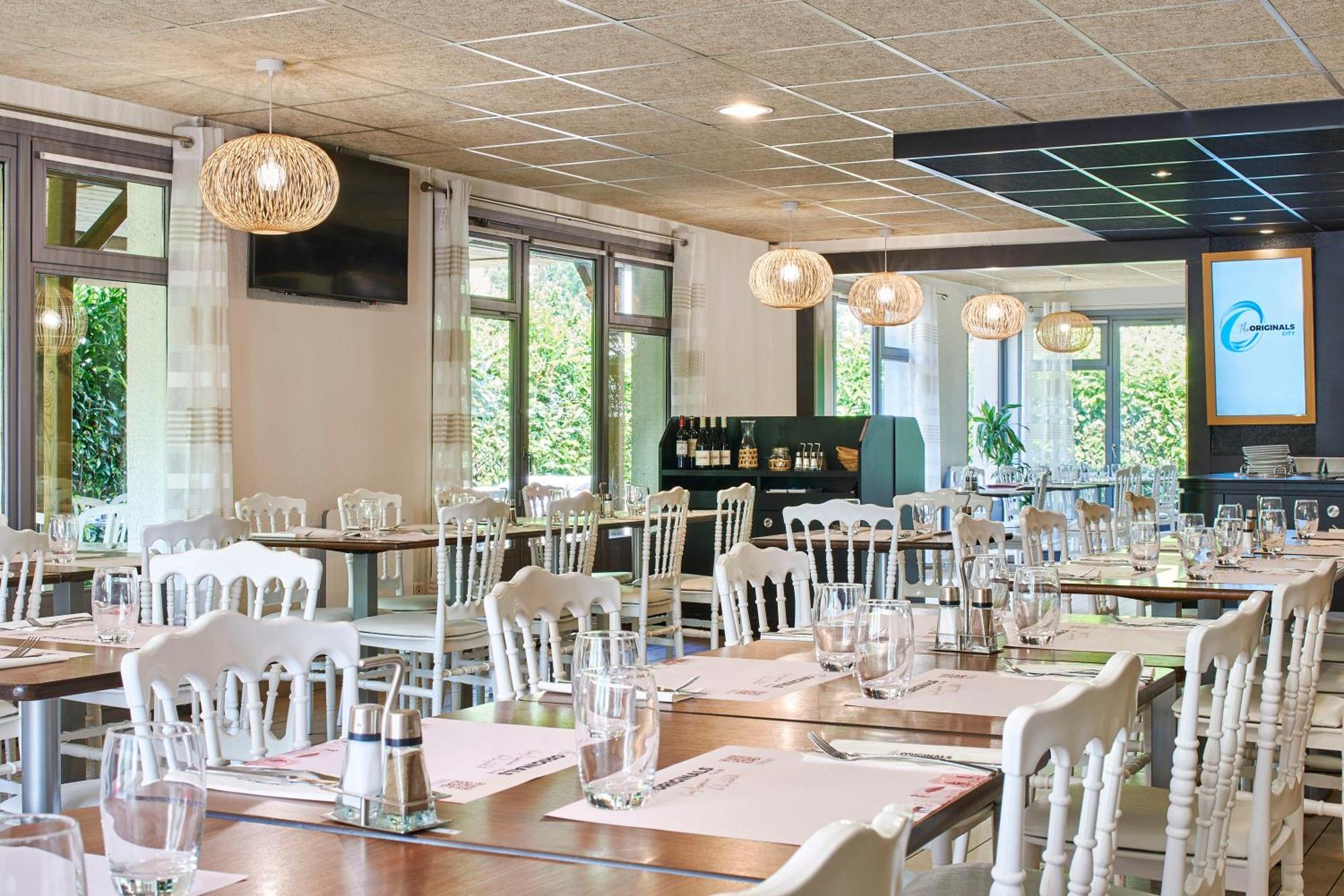The Originals City Hotel La Verriere-Yvelines Εξωτερικό φωτογραφία