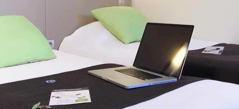 The Originals City Hotel La Verriere-Yvelines Εξωτερικό φωτογραφία